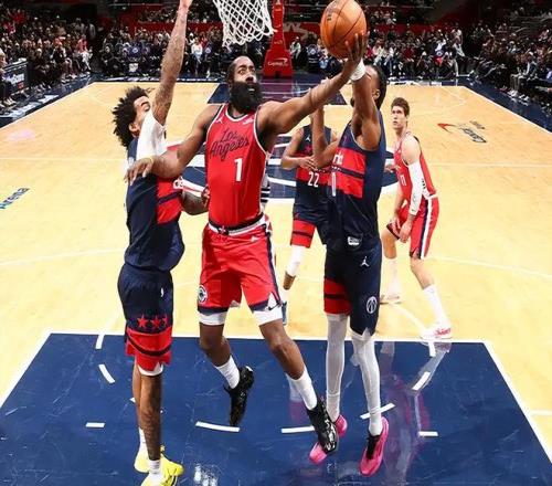 湖人遗憾,浓眉哥缺阵,特别致敬视,B体育平台,B体育官方网站,B体育登录入口,B体育app下载